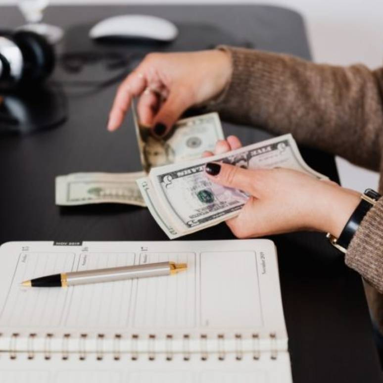 La influencia de la Educación Financiera en el manejo de sus finanzas personales y familiares